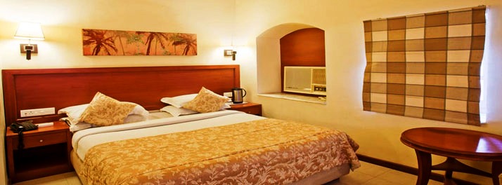 2204/Palanpur Palace - Mount Abu 10.jpg